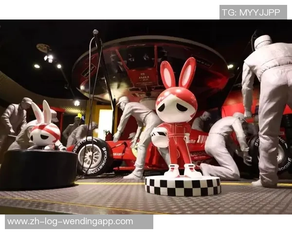 猫咪与足球的奇妙冒险:一场不可思议的跨界之旅 猫咪与足球的奇妙冒险:一场不可思议的跨界之旅